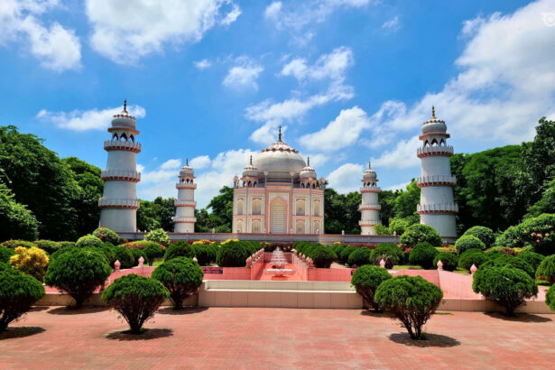 বাংলার তাজমহল, নারায়ণগঞ্জ - GoArif