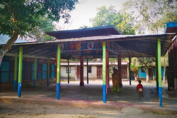 নাউরী মন্দির ও রথ, চাঁদপুর - GoArif