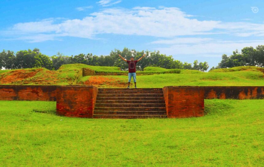 ভাসু বিহার, বগুড়া - GoArif